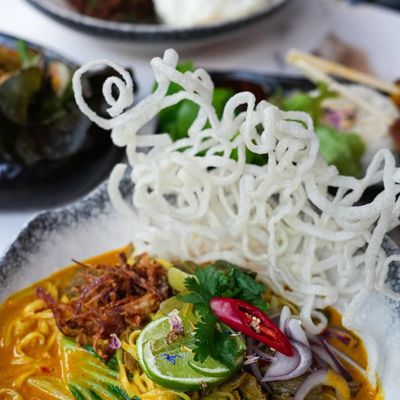 Sun - Thai Restaurant interior