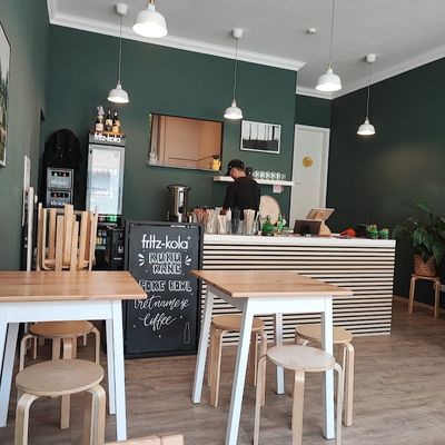 Kuku Kane - Bowls | Vietnamese Coffee interior
