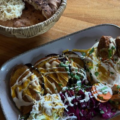 Hummus Küch' interior